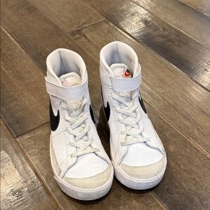 Nike blazer kids